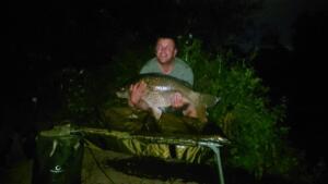 Clint Cambridge 31Lb 5oz caught on the A2-bank on Saturday at 01.7am using A2 baits 20mm creamy toffee boillies 10.7.21