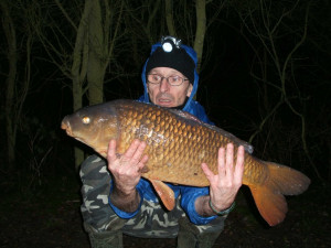 Andy King - 13Lb 12oz Westminster Field, Swim 13 on R+R topped with a Hi Viz 10mm strawberry pop up - 23.12.11