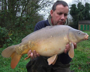 Ian Smith 15Lb 4oz Viaduct Lake caught on Longfield bait company winter special 24.11.12