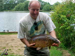 Rory Austin 18lb 6oz Mirror Carp Viaduct Lake caught on Maggots 14.10.2011