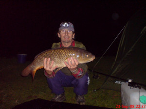 Andy King - 15.5 Lb Common - Viaduct Lake - 23.9.2008