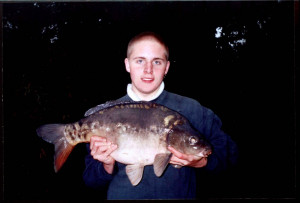 Darren king 18.5 Lb Mirror - Viaduct Lake November 2002