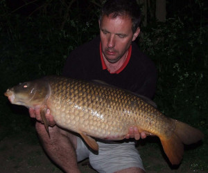 Ian Smith 23lb 14oz Common from the Long chuck Westminster lake Horton Kirby caught on Longfield Bait Co Red Nut mix on the 21st April 2011