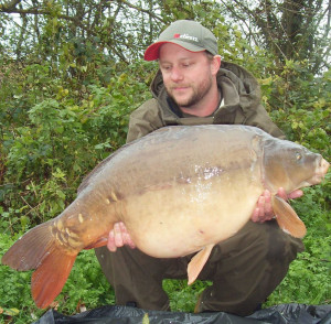 Mark Tavener 29LB Mirror - Westminster Field Lake 12.11.2010