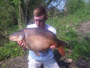 Tom Kayabasi - 23lb 12oz mirror westminster, dead tree swim - 18.4.11