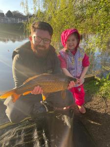 Ivy-Mai who did her first fishing trip with her new rod and caught her first ever fish which was a 6Lb common carp on the west lake at Horton Kirby on a single red maggot 24.3.24