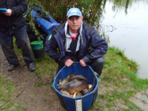 3rd placed Jay Martin with part of 115Lb 0oz 21.10.12