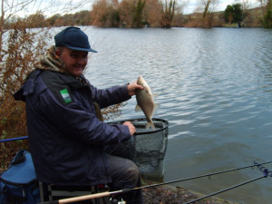 Sun 27th December 09 Paul Cooper with a skimmer,on his way to the winning catch of 32lb 8oz