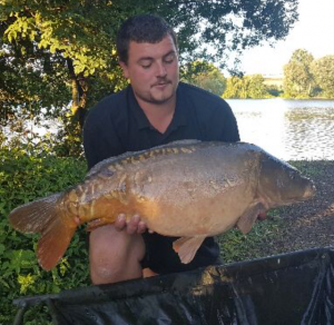 Jack Marney 27Lb Sutton Small Lake 31.7.17
