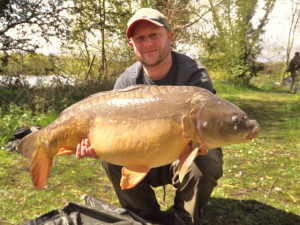 Mark Tavener 22Lb 12oz Sutton Big Lake 27.4.12
