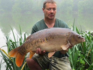 Rob Bond Sutton small lake 24Lb 4oz 24.8.13