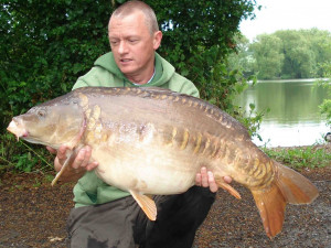 Roy Cansdale 30Lb 2oz Sutton Small Lake 29.5.14